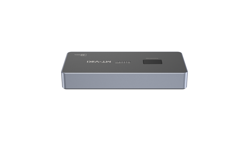 1进3出 8K DP2.1 分配器